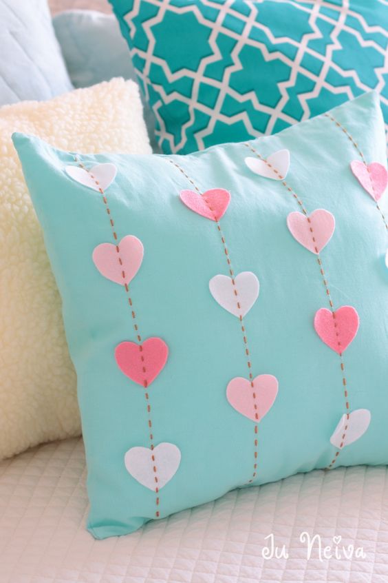 como hacer una almohada para el dia de los enamorados 9